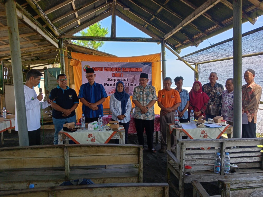 Foto Bersama Pengurus & Anggota - RAT Koperasi Pandawa Lima Jaya 2025